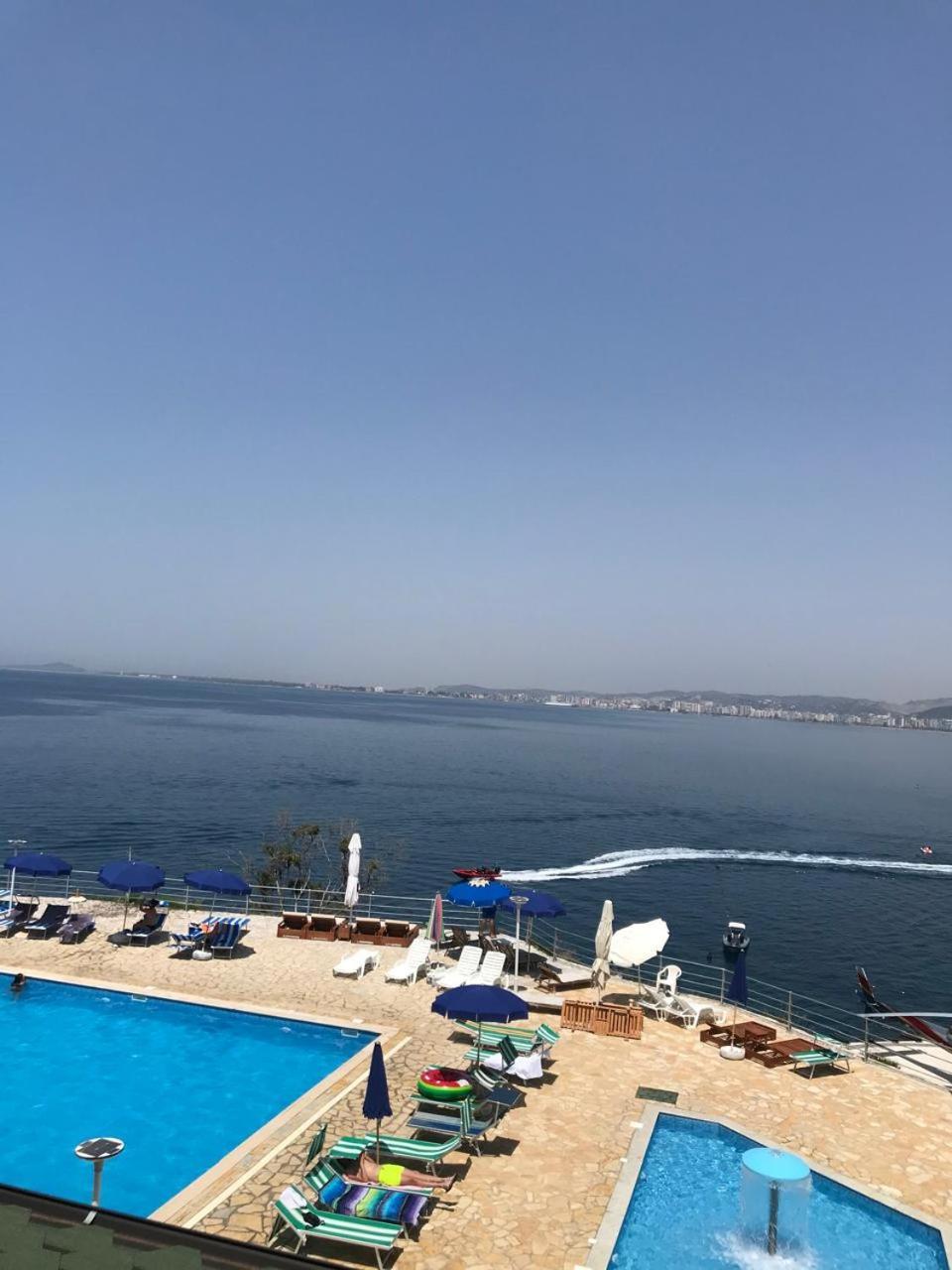 Vila Rina At Aquamarine Residence Wlora Zewnętrze zdjęcie